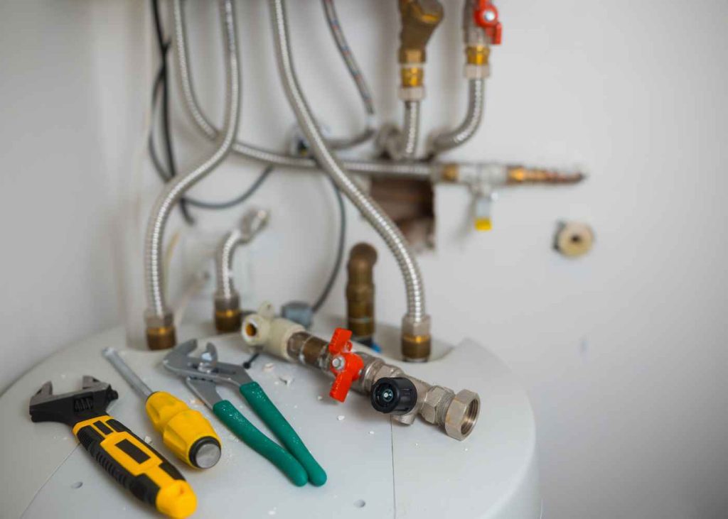 5 Reasons to Make Water Heater Replacement a Priority