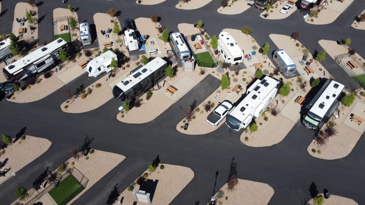 How to Enjoy a Refreshing RV Travel Experience in Nature